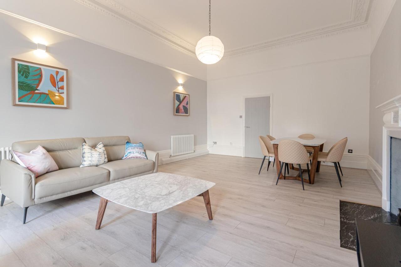 Kensington 2 Bed 2 Bath Apartment For 5 Guests London Exteriör bild